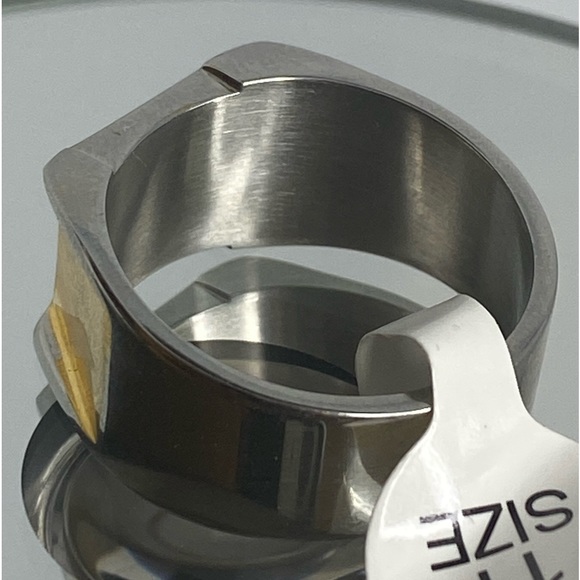 Atlantic Two-Toned Ring! 11 - Picture 9 of 10